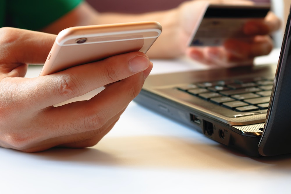 Intégrer Cybermut à votre site web pour offrir une solution de paiement en ligne sécurisée