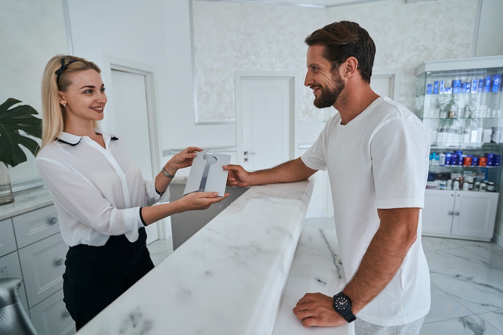 Les cadeaux aux salariés : un outil de motivation et de fidélisation en entreprise